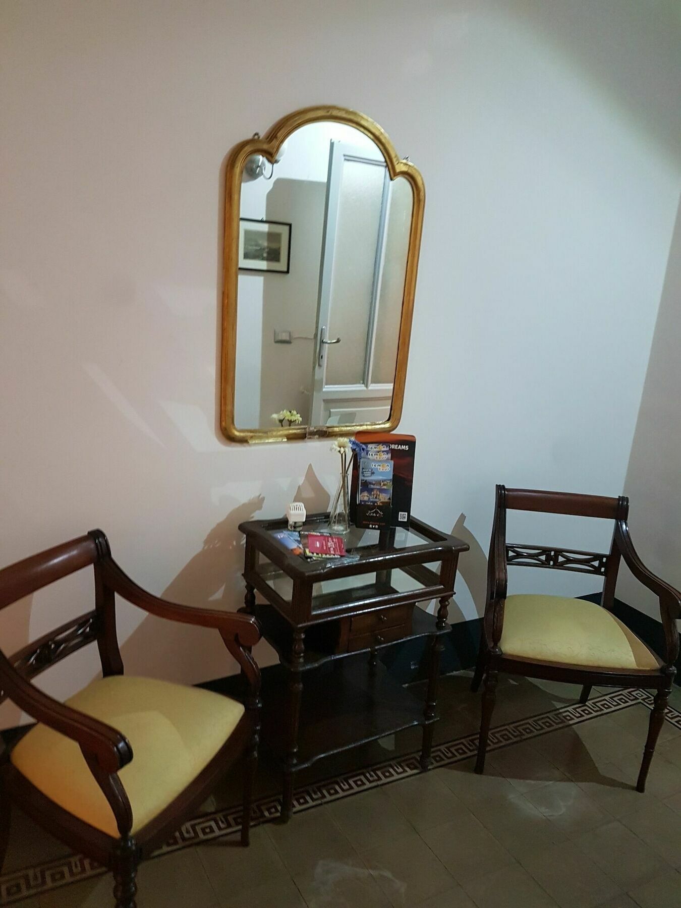 Elephant'S Smile B&B Katanya Dış mekan fotoğraf